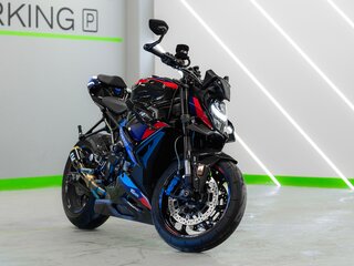 2023 BMW M 1000 R, чёрный, 2450000 рублей, вид 3