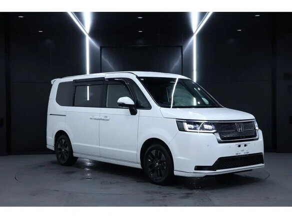 2023 Honda Stepwgn Spada VI, белый, 2350000 рублей