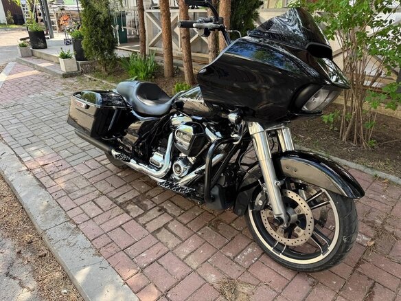 2018 Harley-Davidson Road Glide, чёрный, 1150000 рублей