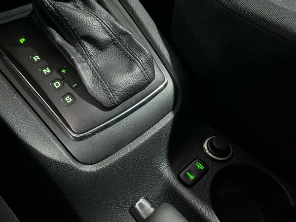 2012 Skoda Yeti I, белый - вид 15