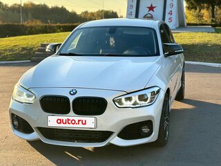 2017 BMW 1 серии 118i II (F20/F21) Рестайлинг 2, белый, 1518000 рублей, вид 3