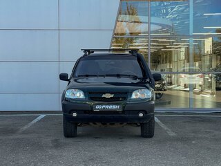 2016 Chevrolet Niva I Рестайлинг, зелёный, 650000 рублей, вид 3