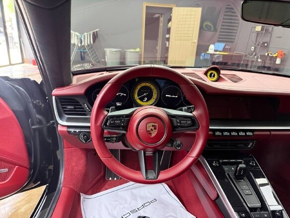 2023 Porsche 911 Turbo S VIII (992), чёрный, 27000000 рублей - вид 19