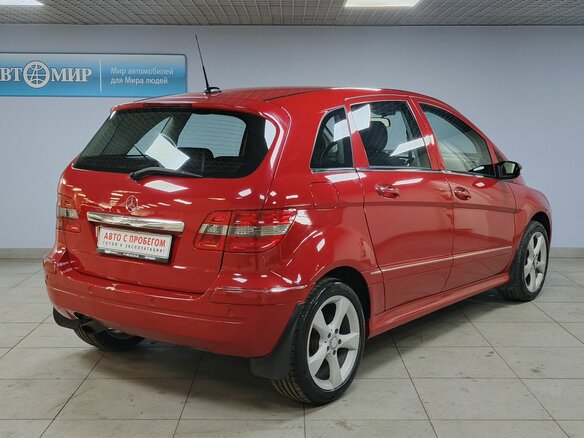 2007 Mercedes-Benz B-Класс 170 I (W245), красный - вид 4