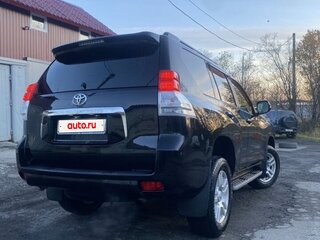2013 Toyota Land Cruiser Prado 150 Series, чёрный, 2750000 рублей, вид 4