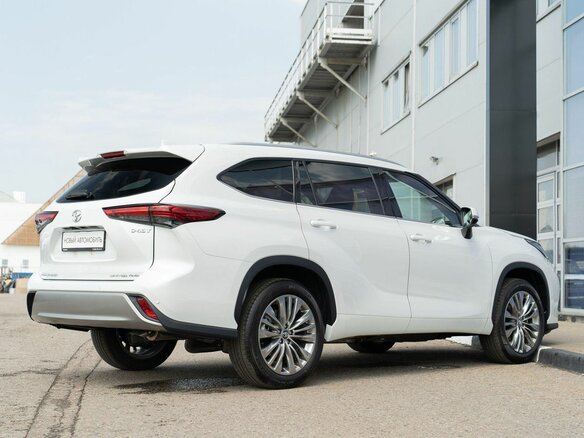 2026 Toyota Highlander IV (XU70), белый, 5500000 рублей - вид 5