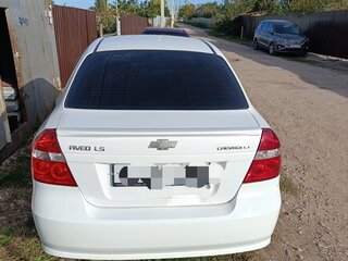 2011 Chevrolet Aveo I Рестайлинг, белый, 280000 рублей, вид 4