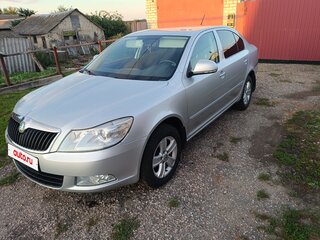 2013 Skoda Octavia II (A5) Рестайлинг, серебристый, 1050000 рублей, вид 2