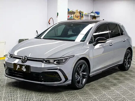 Volkswagen Golf VIII