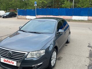 2010 Volkswagen Passat B6, серый, 1100000 рублей, вид 1