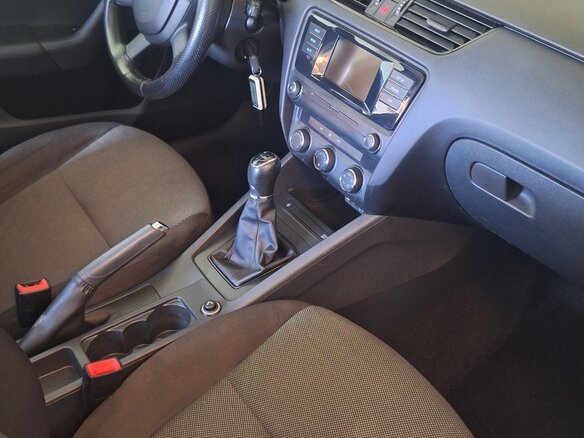 2014 Skoda Octavia III (A7), белый, 1230000 рублей - вид 15