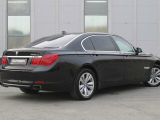 2011 BMW 7 серии 750i xDrive V (F01/F02/F04), чёрный, 1640000 рублей, вид 2