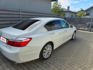 2013 Honda Accord IX, белый, 1330000 рублей, вид 2