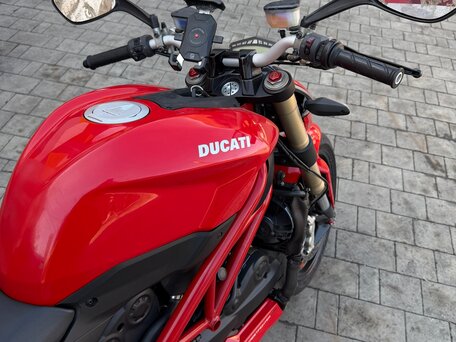 2013 Ducati Streetfighter, красный, 550000 рублей, вид 1