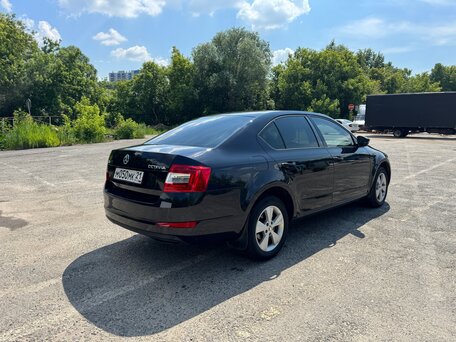 2014 Skoda Octavia III (A7), чёрный, 1070000 рублей, вид 5