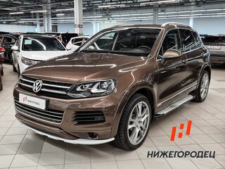 2011 Volkswagen Touareg II, коричневый, 1649000 рублей, вид 1