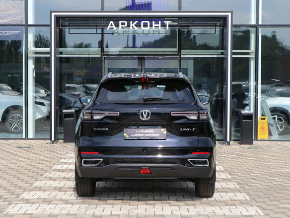 2026 Changan UNI-S I, чёрный, 3229900 рублей - вид 3