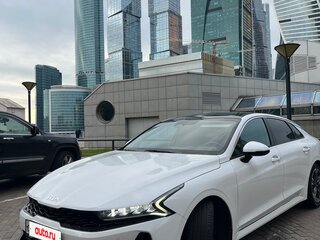 2023 Kia K5 III, белый, 4100000 рублей, вид 1