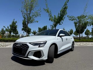 2023 Audi A3 35 TFSI Long IV (8Y), белый, 1789000 рублей, вид 1