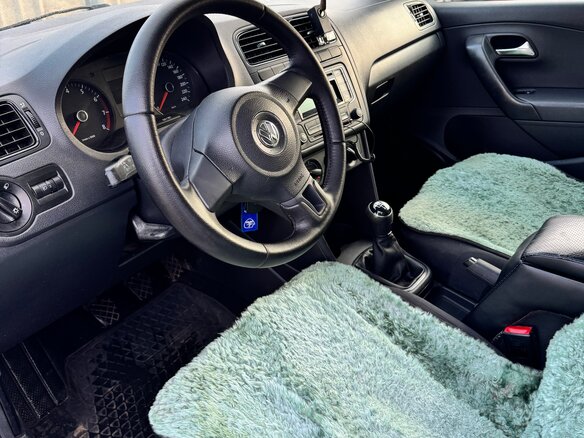 2014 Volkswagen Polo V, белый, 650000 рублей - вид 8