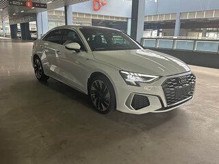 2023 Audi A3 35 TFSI Long IV (8Y), белый, 1699666 рублей, вид 3