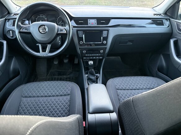 2017 Skoda Rapid I Рестайлинг, бежевый, 1190000 рублей - вид 19