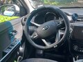 2013 Kia Rio 5-speed III, белый, 750000 рублей - вид 9