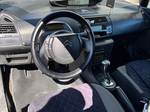 2007 Citroen C4 I, серый, 385000 рублей - вид 5