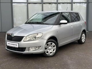 2012 Skoda Fabia II Рестайлинг, серебристый, 550000 рублей, вид 1