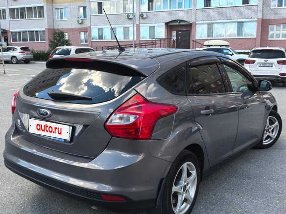 2014 Ford Focus III, коричневый, 850000 рублей - вид 7