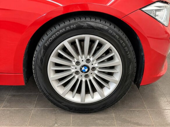 2012 BMW 3 серии 328i VI (F3x), красный, 1630000 рублей - вид 17