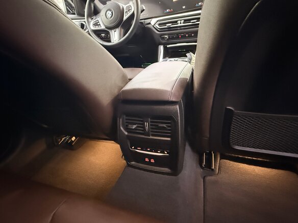 2024 BMW 4 серии Gran Coupe 420i G22, G23, G26 Рестайлинг, белый, 8000000 рублей - вид 7