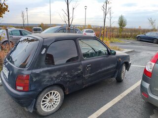 1996 Nissan March II (K11), чёрный, 50000 рублей, вид 3