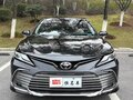 2025 Toyota Camry VIII (XV70) Рестайлинг, чёрный, 4027000 рублей - вид 1
