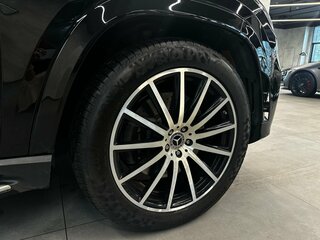 2020 Mercedes-Benz GLS 400 d II (X167), чёрный, 8500000 рублей, вид 4
