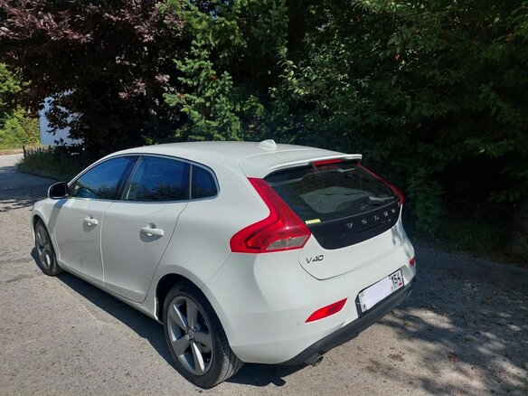 2014 Volvo V40 II, белый, 1200000 рублей - вид 7