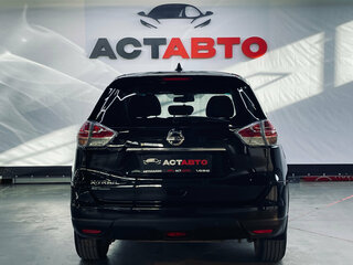 2017 Nissan X-Trail III, чёрный, 1820000 рублей, вид 5
