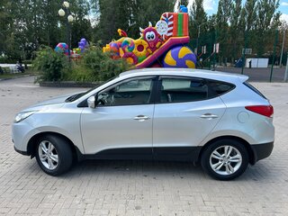 2011 Hyundai ix35 I, серебристый, 1090000 рублей, вид 3