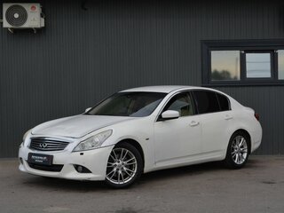 Infiniti G25 IV