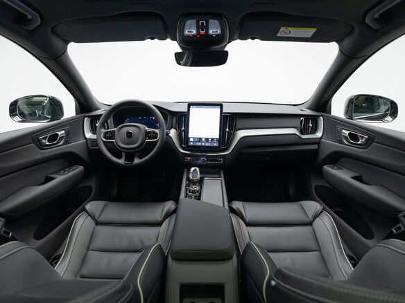 2026 Volvo XC60 II Рестайлинг 2, чёрный, 5990000 рублей - вид 31
