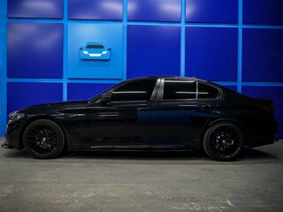 2018 BMW 5 серии 520i VII (G30/G31/G38), чёрный, 2900000 рублей, вид 3
