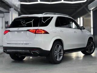 2026 Mercedes-Benz GLE 350 II (V167) Рестайлинг, белый, 9999000 рублей, вид 3