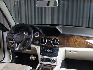 2013 Mercedes-Benz GLK-Класс 300 I (X204) Рестайлинг, белый, 1549000 рублей, вид 5
