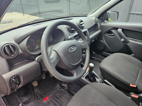 2012 Lada (ВАЗ) Granta I, серебристый, 490000 рублей - вид 13