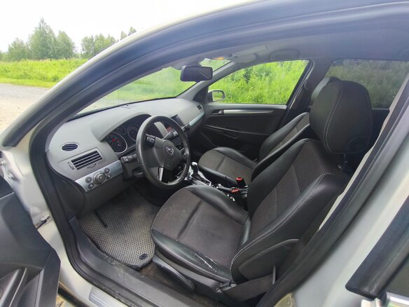 2008 Opel Astra H Рестайлинг, бежевый, 400000 рублей - вид 11