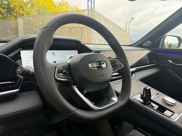2026 Geely Monjaro I Рестайлинг, чёрный - вид 8
