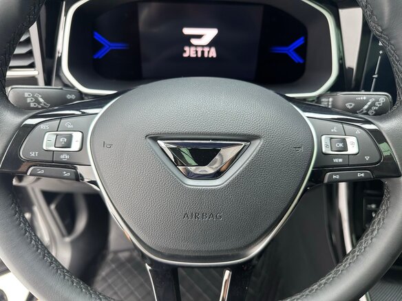 2022 Jetta VS7 I Рестайлинг 1, чёрный, 1702000 рублей - вид 7