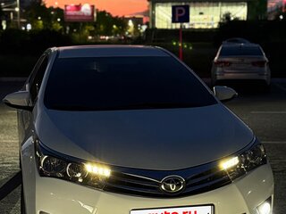 2014 Toyota Corolla XI (E160, E170, E180), белый, 1450000 рублей, вид 5