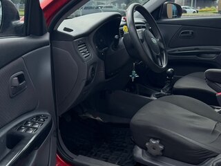 2009 Kia Rio II Рестайлинг, красный, 440000 рублей, вид 5