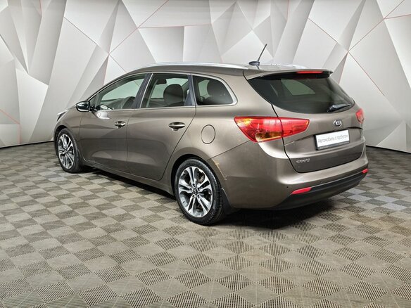 2015 Kia Ceed II, коричневый - вид 3